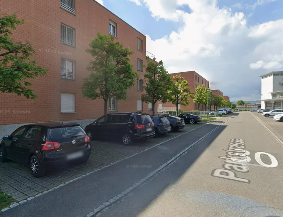 Aussenparkplatz in Klingnau
