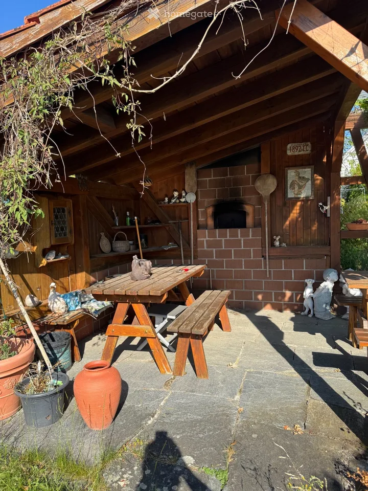 3.5 room single-family house with large garden, limited to approx. 2 years