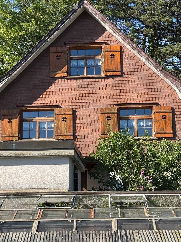 3 1/2 Zi EFH mit grossem Garten, befristet auf ca. 2 Jahre