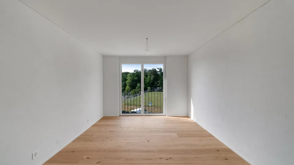 Lichtdurchflutete Attika-Maisonette mit Weitsicht und privatem Garten