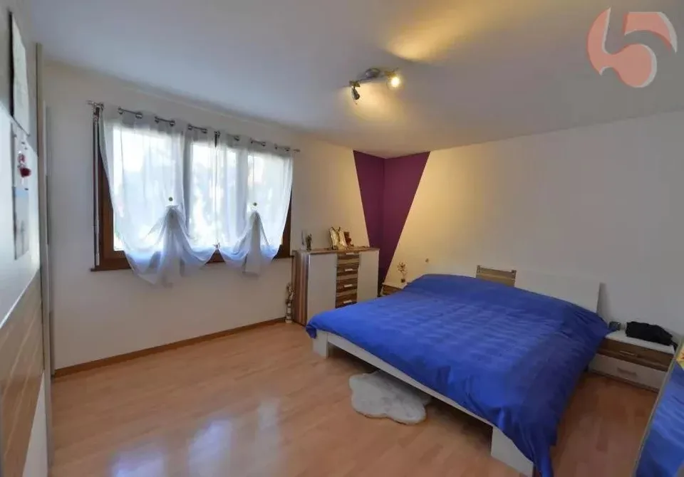 Prachtvolle 6.5-Zimmer-Villa mit Werkstatt und großem Garage