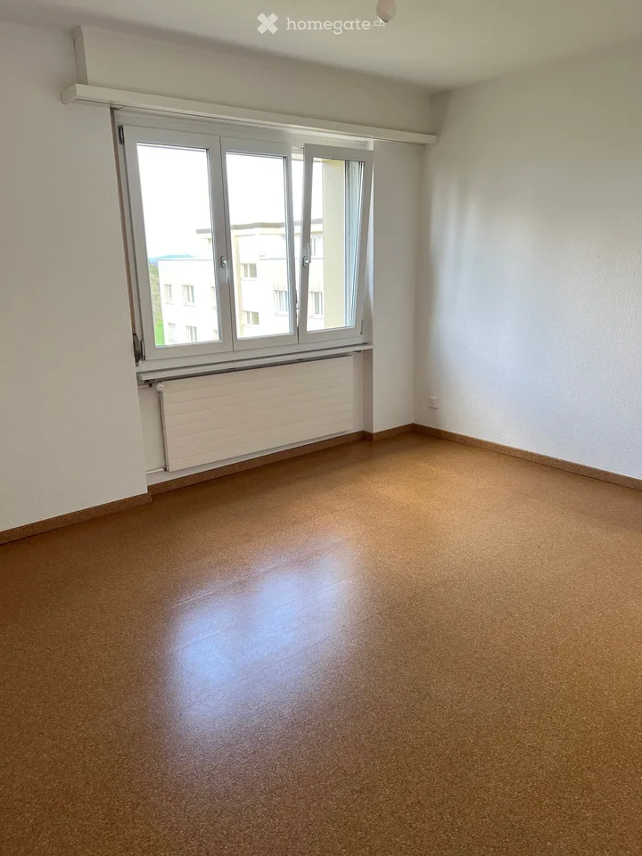 3.5-Zimmer-Wohnung mit Balkon und schöner Aussicht an ruhiger Lage in Kreuzlingen