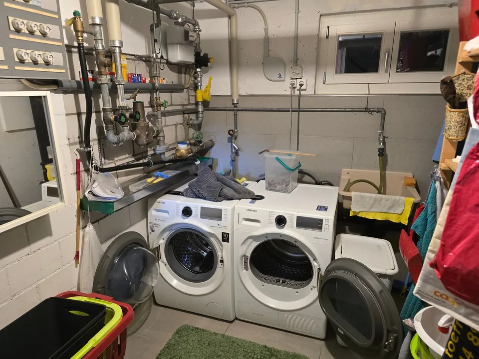 Deliziosa casa a schiera di 5 locali con giardino a Uster
