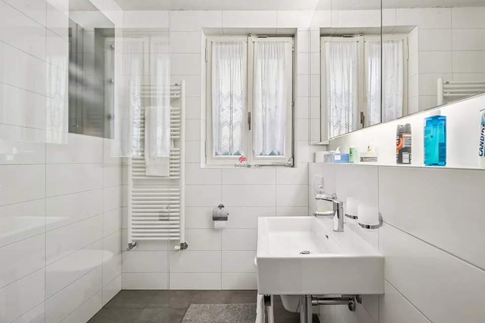 Grosszügiges Ferienhaus - la vostra casa in pieno centro