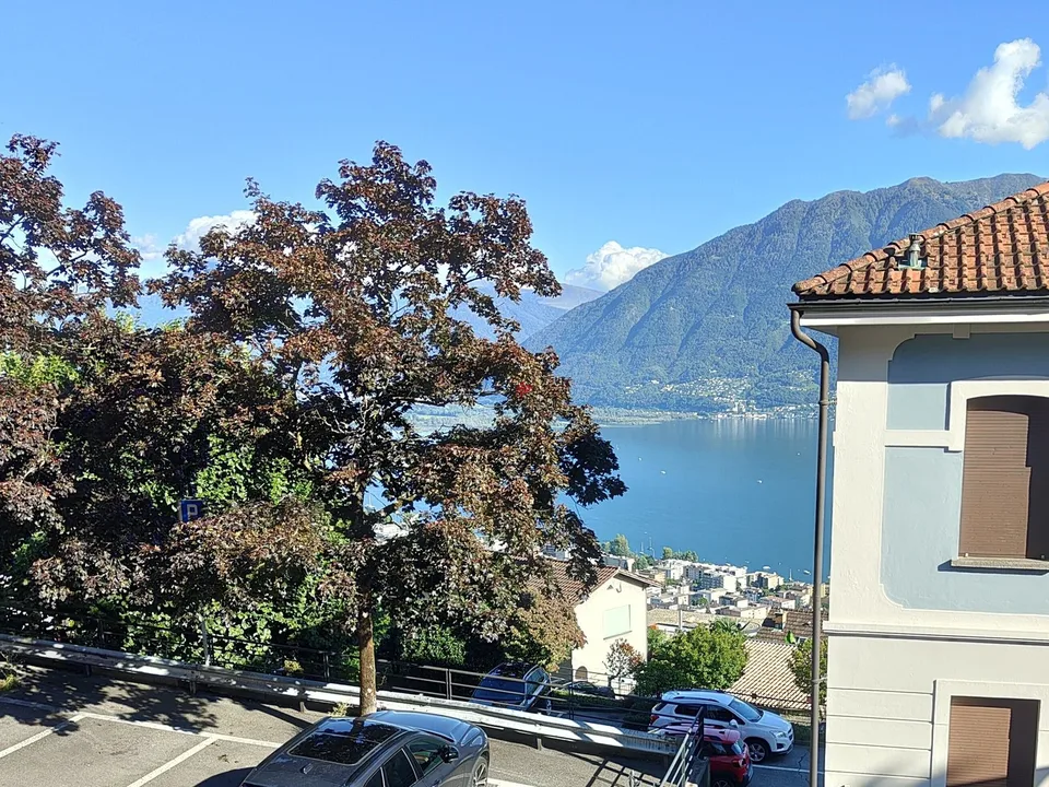 Grosszügiges Ferienhaus - la vostra casa in pieno centro