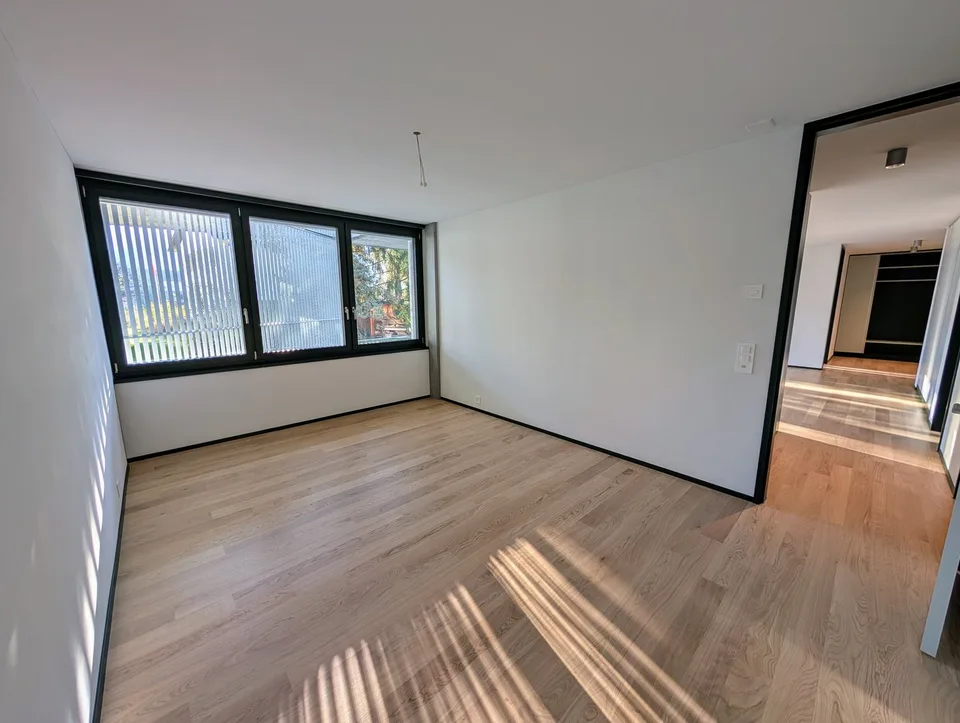 Appartement en rez-de-chaussée lumineux et haut de gamme dans un quartier calme