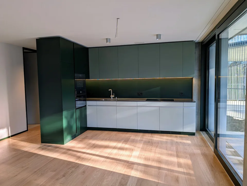 Appartement en rez-de-chaussée lumineux et haut de gamme dans un quartier calme