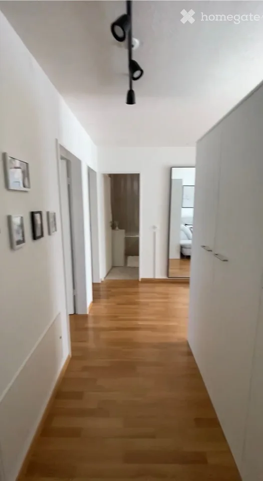Appartement moderne 3.5 pièces dans un immeuble neuf à Buchs ZH – situation calme avec balcon