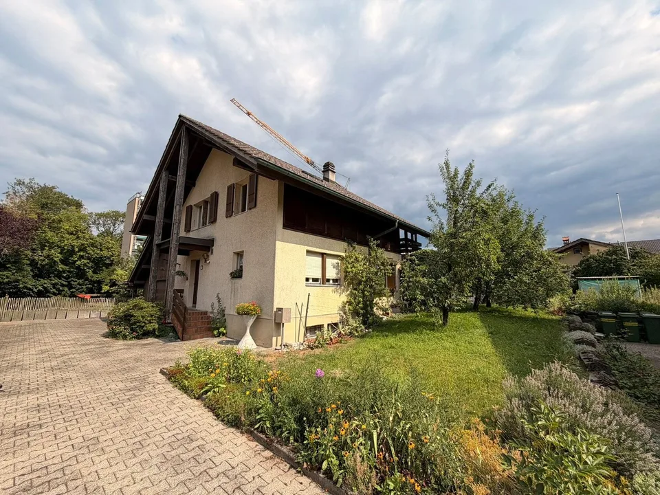 5-Zi. EFH mit Garten "im Kaliforni" Steffisburg