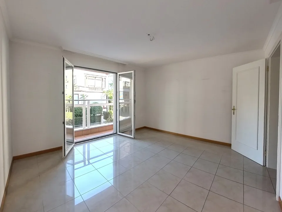 Appartement 4½ pièces avec 3 balcons à Locarno