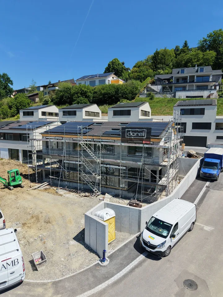 Maison détachée de 4,5 pièces avec jardin et PV à vendre à Egliswil