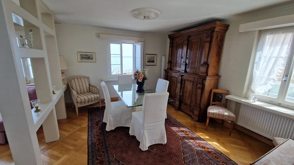 Lakefront Investment! MFH mit 12 Einheiten - erstklassiger Lage!