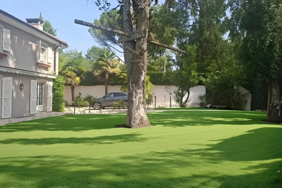 Magnifique maison Individuelle avec Piscine à Collonge-Bellerive