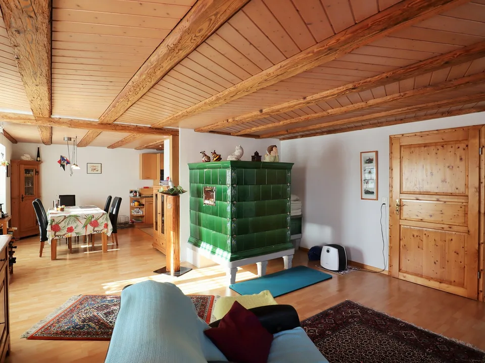 Einseitig angebautes Einfamilienhaus