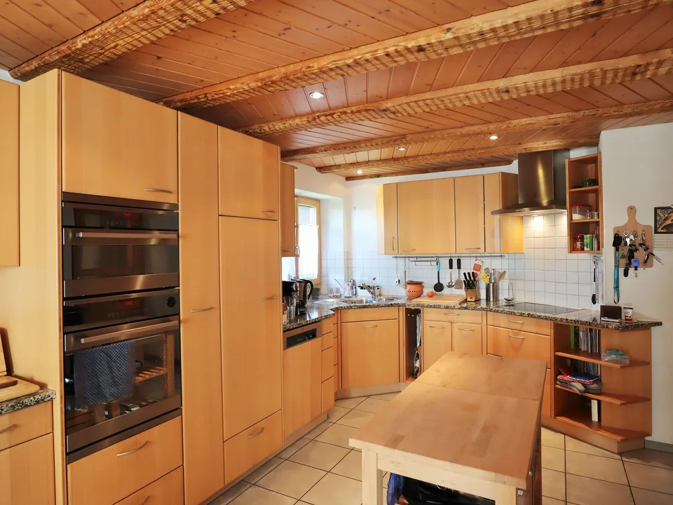 Einseitig angebautes Einfamilienhaus