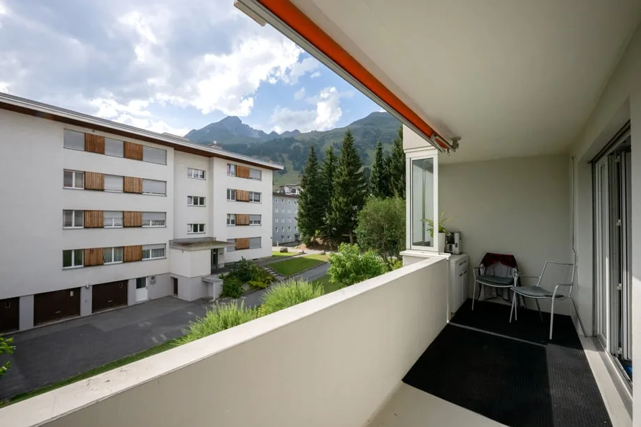 Attractive 3.5-room apartment in top location in Davos Dorf
