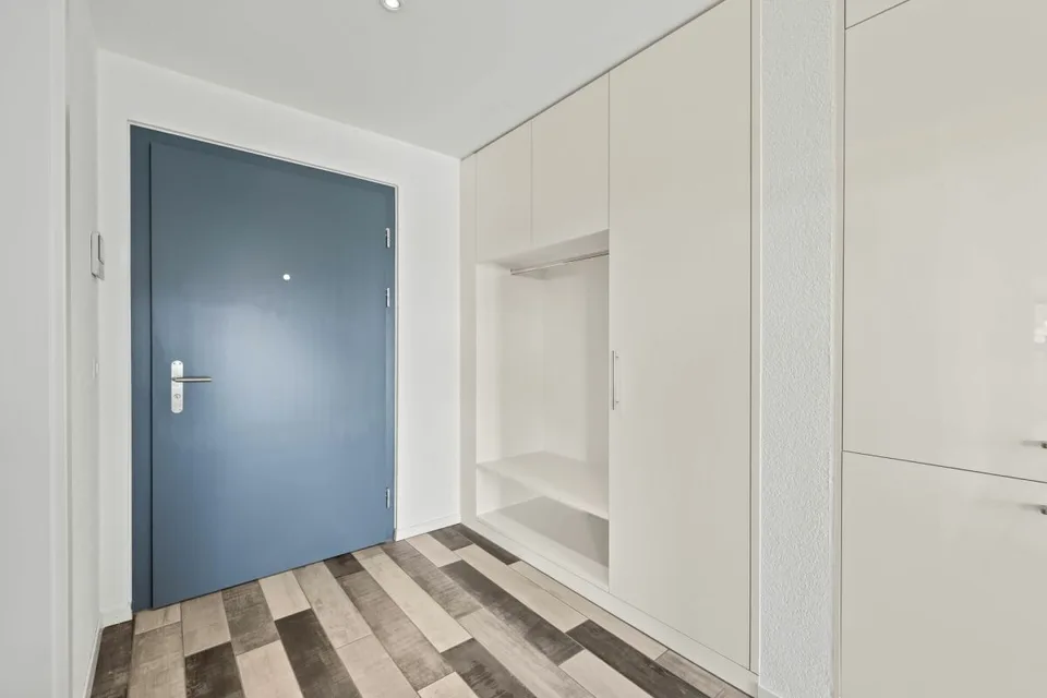 Moderne und lichtdurchflutete 3.5-Zimmer-Wohnung (Baujahr 2018)
