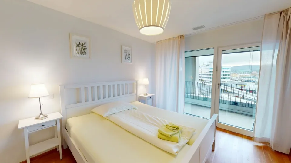 Unique Serviced Living @ St. Jakob-Park