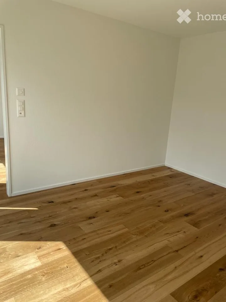 Modern 2-room apartment in a quiet location with a large balcony