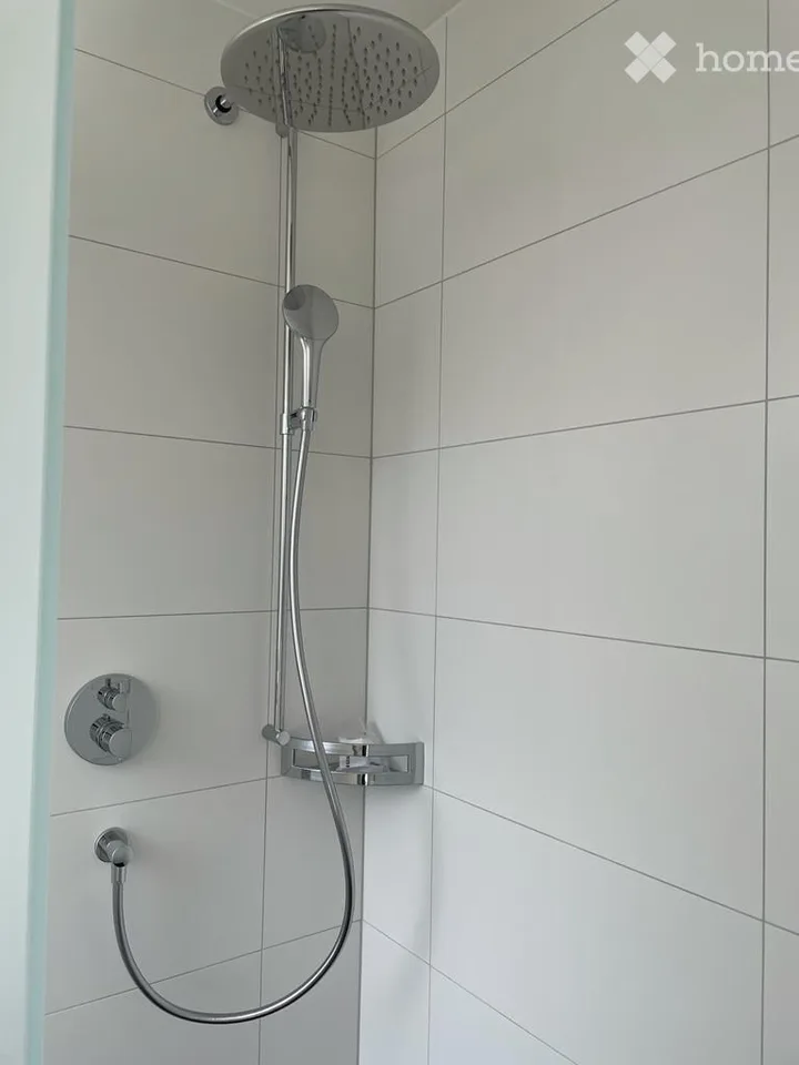 Modern 2-room apartment in a quiet location with a large balcony