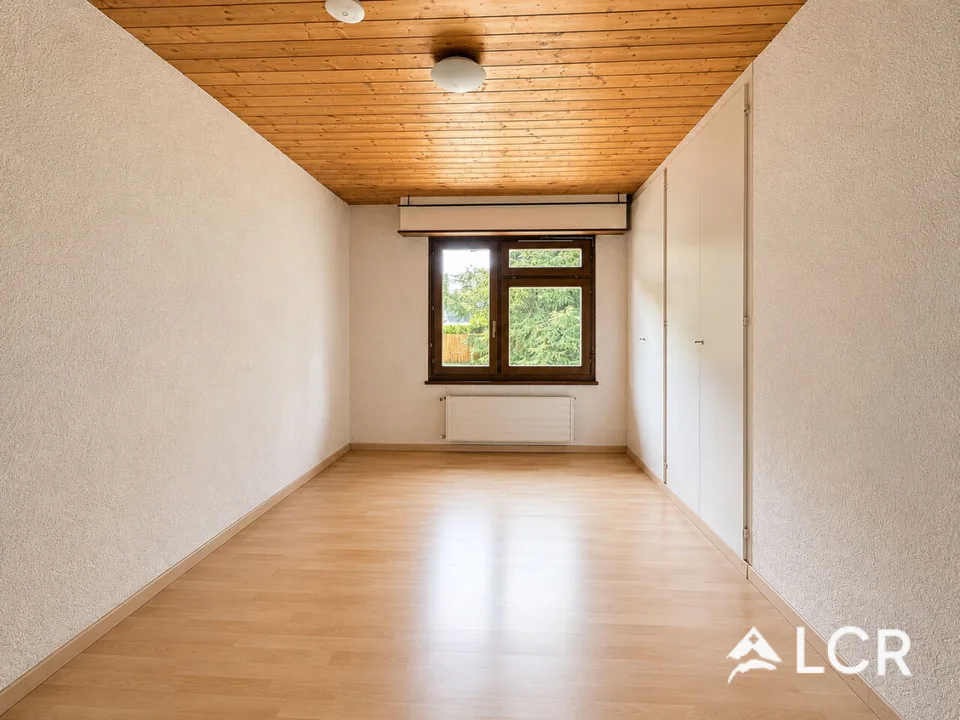Schönes Haus 7 Zimmer / 5 Schlafzimmer / Garten und Terrasse