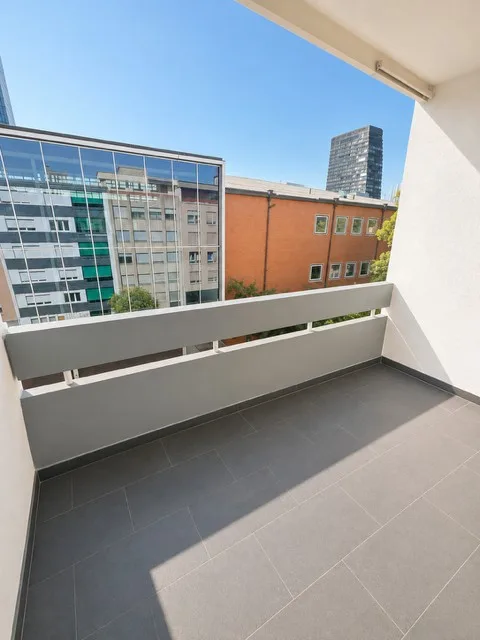 Helle 2-Zimmer-Wohnung mit Balkon im 4. OG in Basel