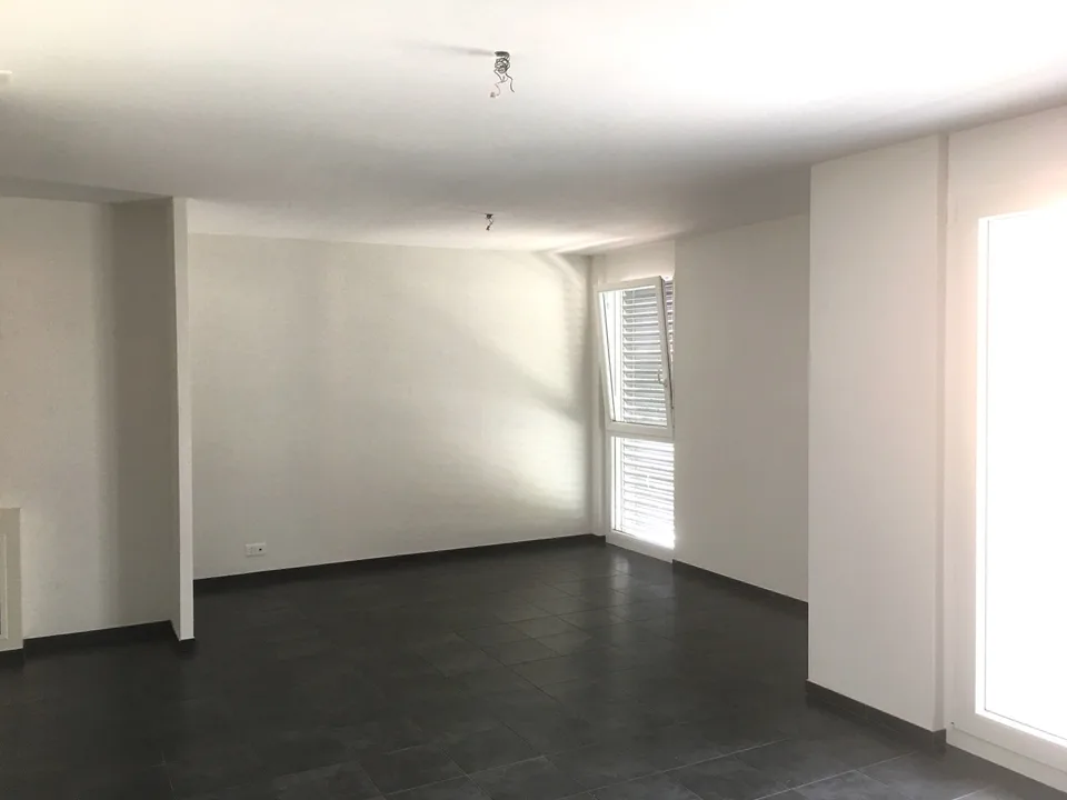 Geräumige 3.5-Zimmer-Wohnung im 2. Stock
