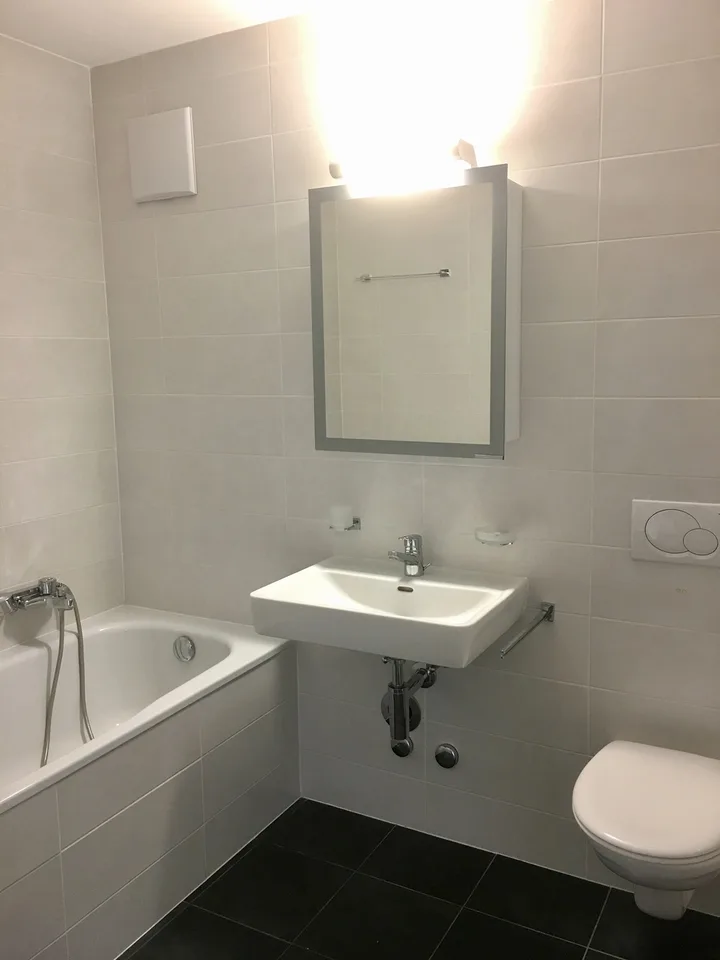 Geräumige 3.5-Zimmer-Wohnung im 2. Stock