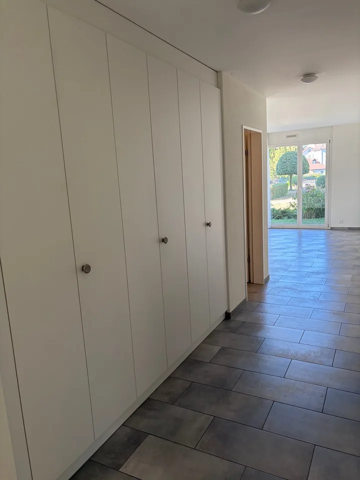 Geräumige 4.5-Zimmer-Erdgeschosswohnung in Bremgarten – sofort verfügbar