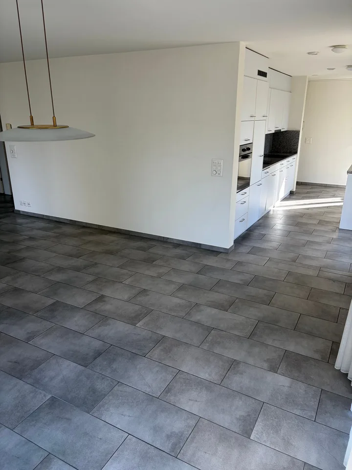 Geräumige 4.5-Zimmer-Erdgeschosswohnung in Bremgarten – sofort verfügbar