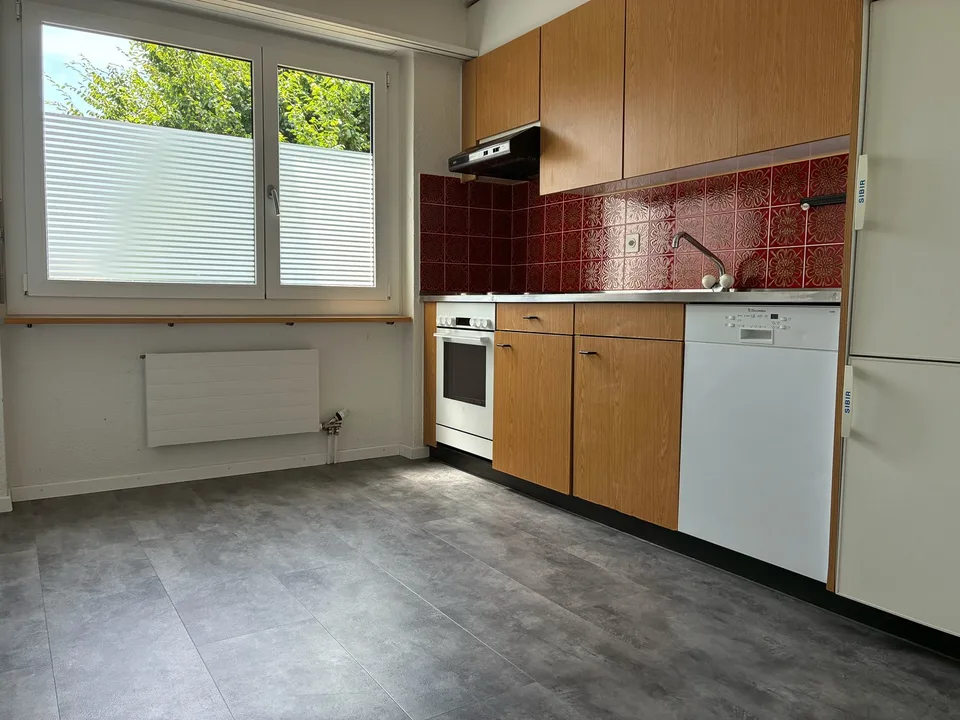 Appartamento accogliente di 3.5 locali con balcone a Moosseedorf