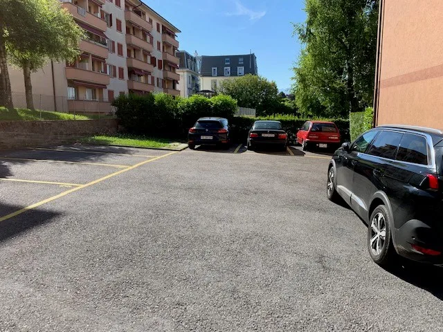 Außenparkplatz