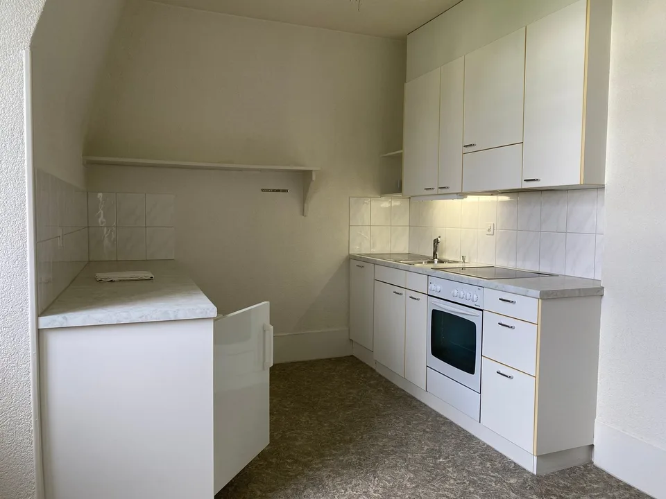 Appartement lumineux 2.5 pièces avec petit balcon