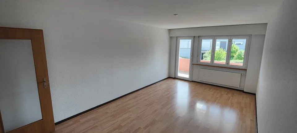4 1/2-Zimmerwohnung, 1. Stock links