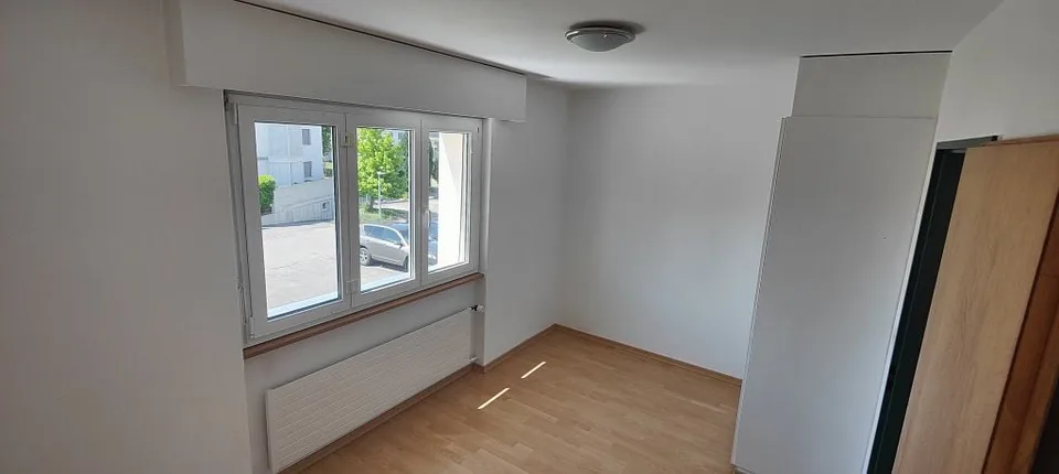 4 1/2-Zimmerwohnung, 1. Stock links