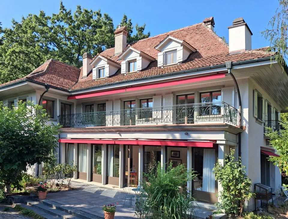 2-Zimmer + Galerie-Dachwohnung an ruhiger Lage in Bern