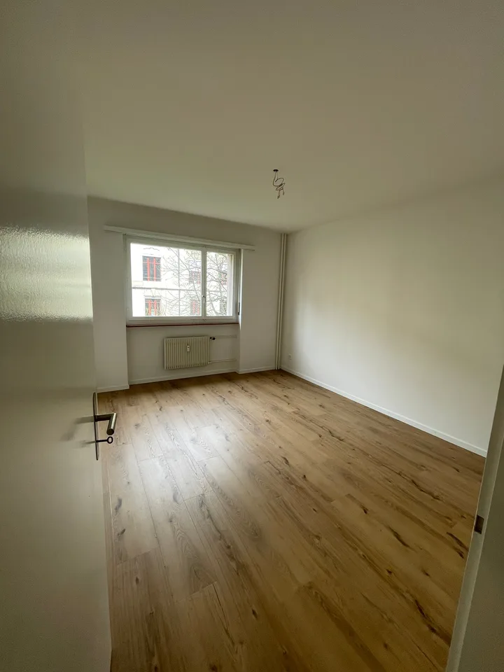 Neu sanierte 3-Zimmerwohnung in der Länggasse