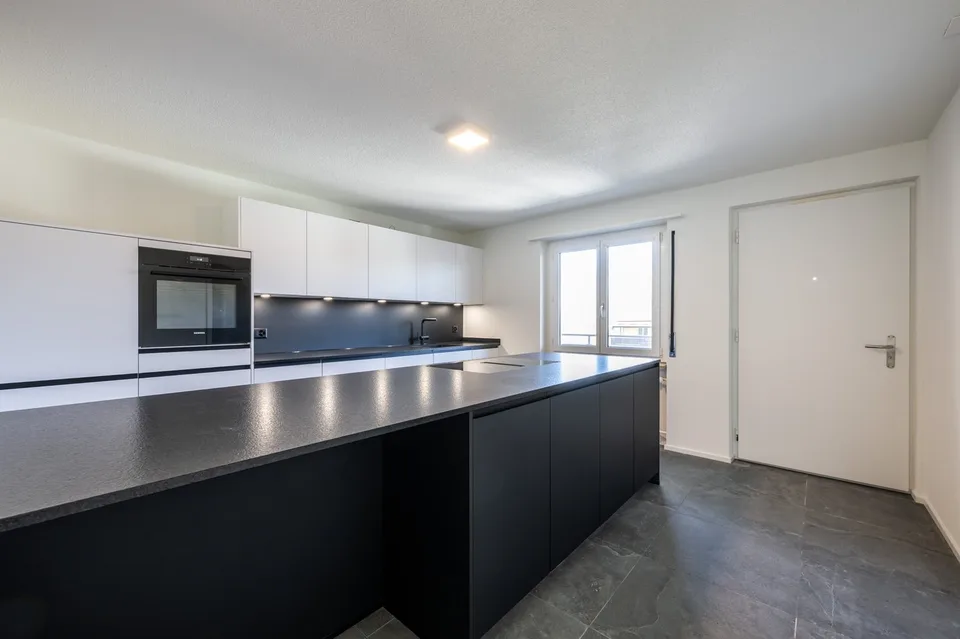Appartamento 2.5 locali totalmente ristrutturato con 73m2 e ampliamento in standard da proprietario cerca un nuovo inquilino