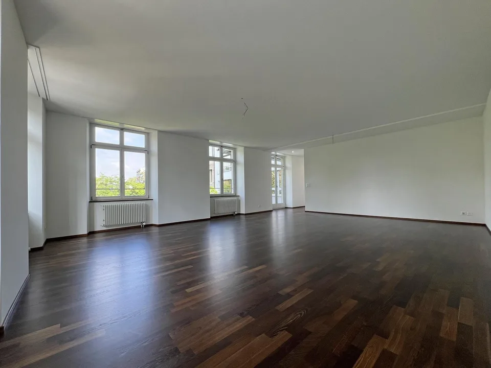 Exklusives Wohnen am Petersplatz: Grosszügige 3.5-Zimmerwohnung