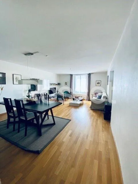 Wohnung mit 5 Zimmern im Triplexstil