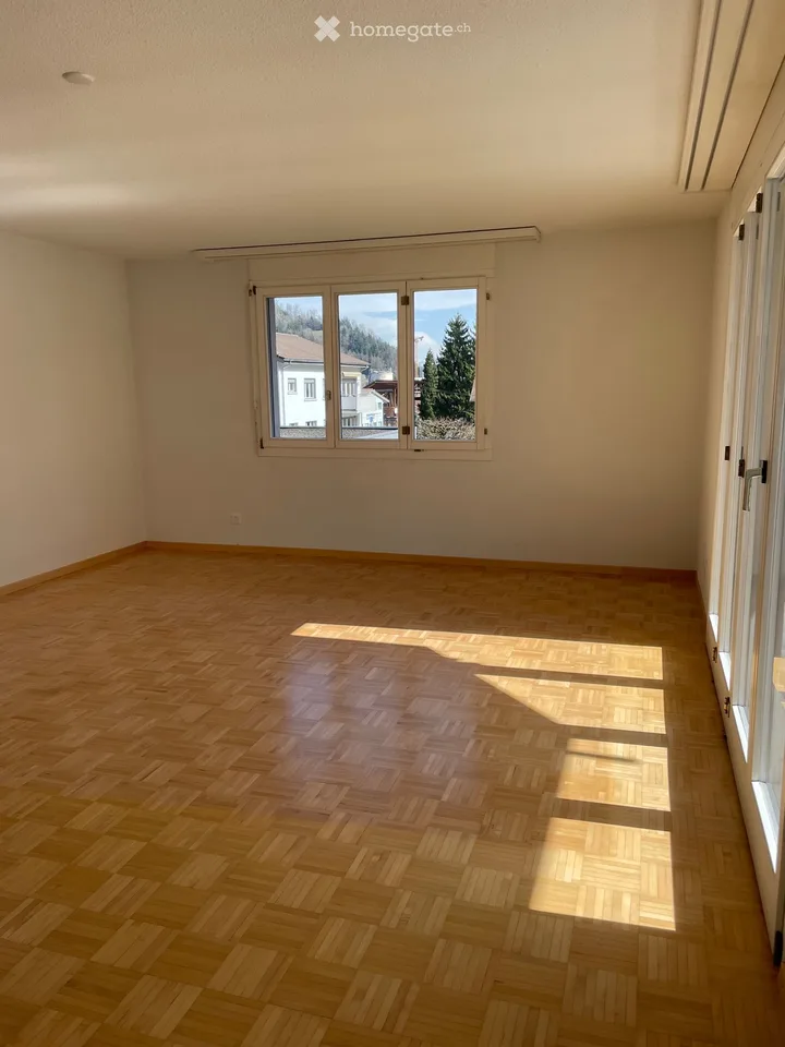 Bright 4.5-room apartment with balcony in Willisau