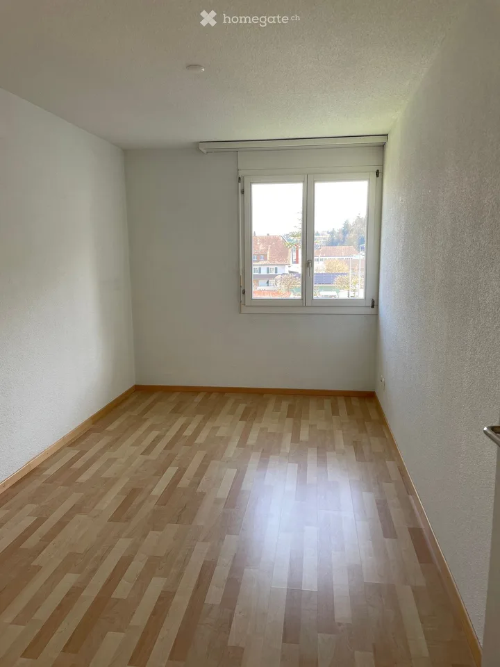Bright 4.5-room apartment with balcony in Willisau