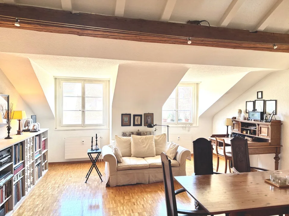 Befristete 3½-Zimmer-Wohnung zu vermieten - wunderschönes Bijoux in der Berner Altstadt!