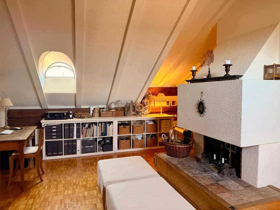 Befristete 3½-Zimmer-Wohnung zu vermieten - wunderschönes Bijoux in der Berner Altstadt!