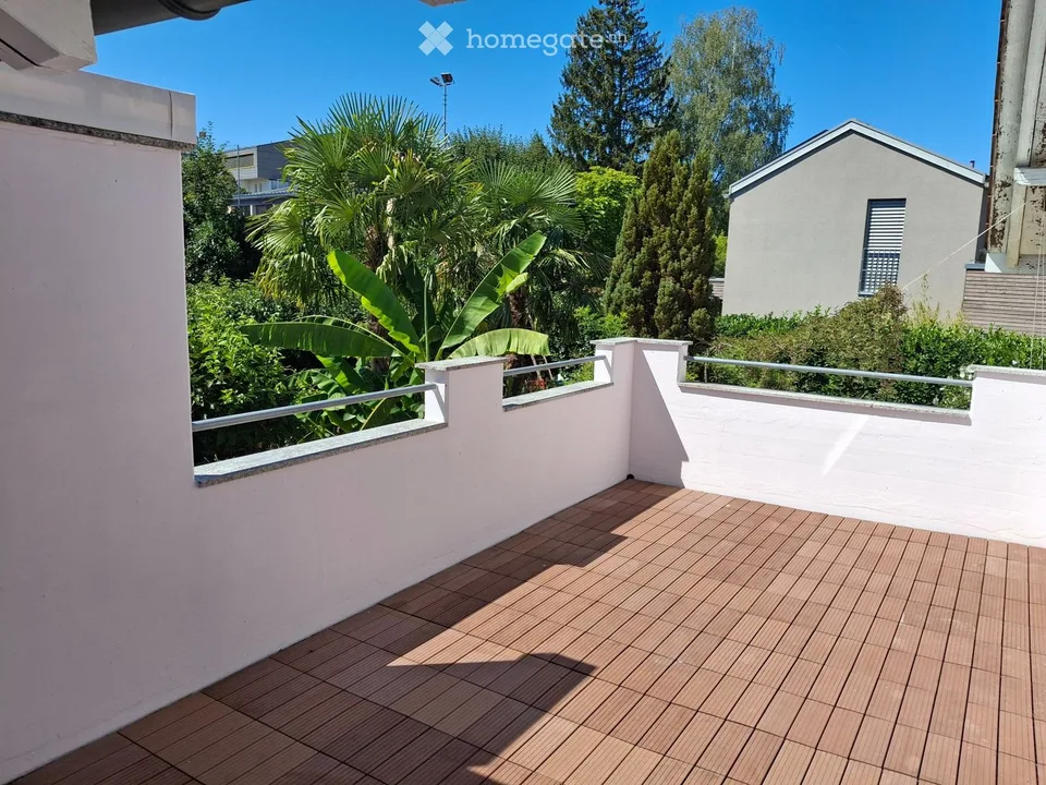 Ruhige 3,5 Zimmer Maisonette Wohnung mit Terrasse