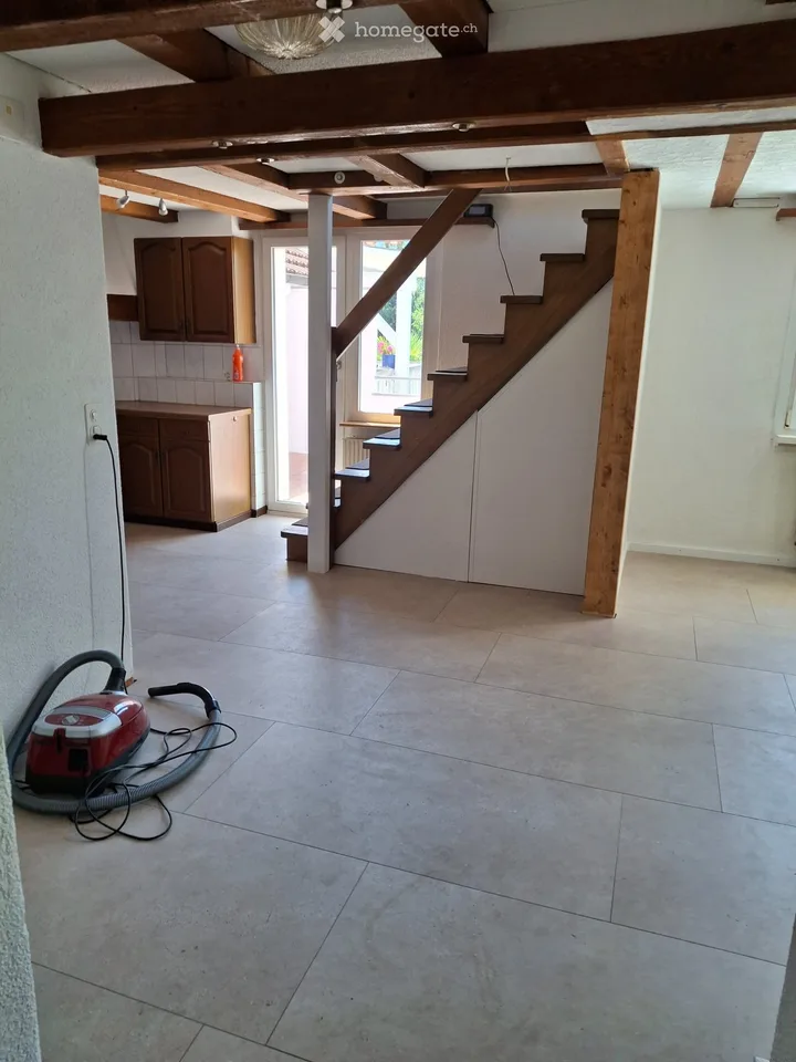 Ruhige 3,5 Zimmer Maisonette Wohnung mit Terrasse