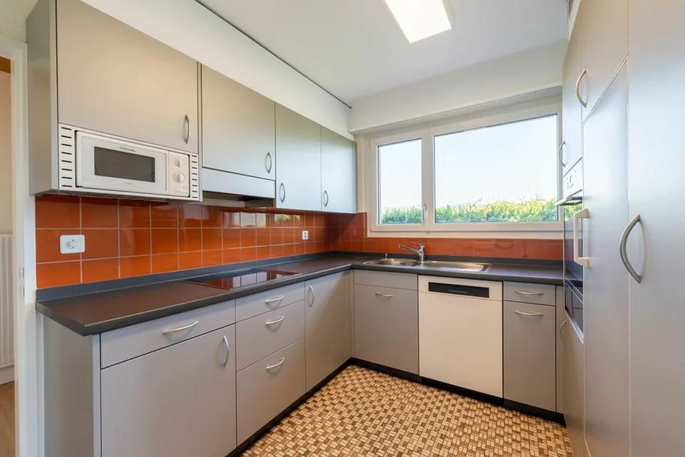 Doppeleinfamilienhaus an bester Lage in Rothrist zu vermieten