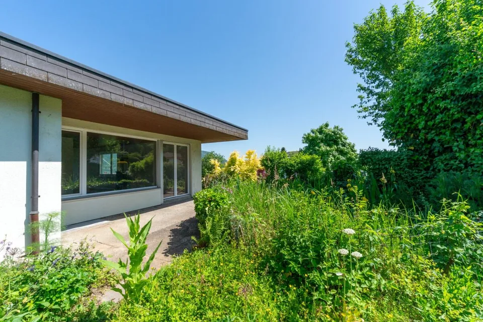 Doppeleinfamilienhaus an bester Lage in Rothrist zu vermieten