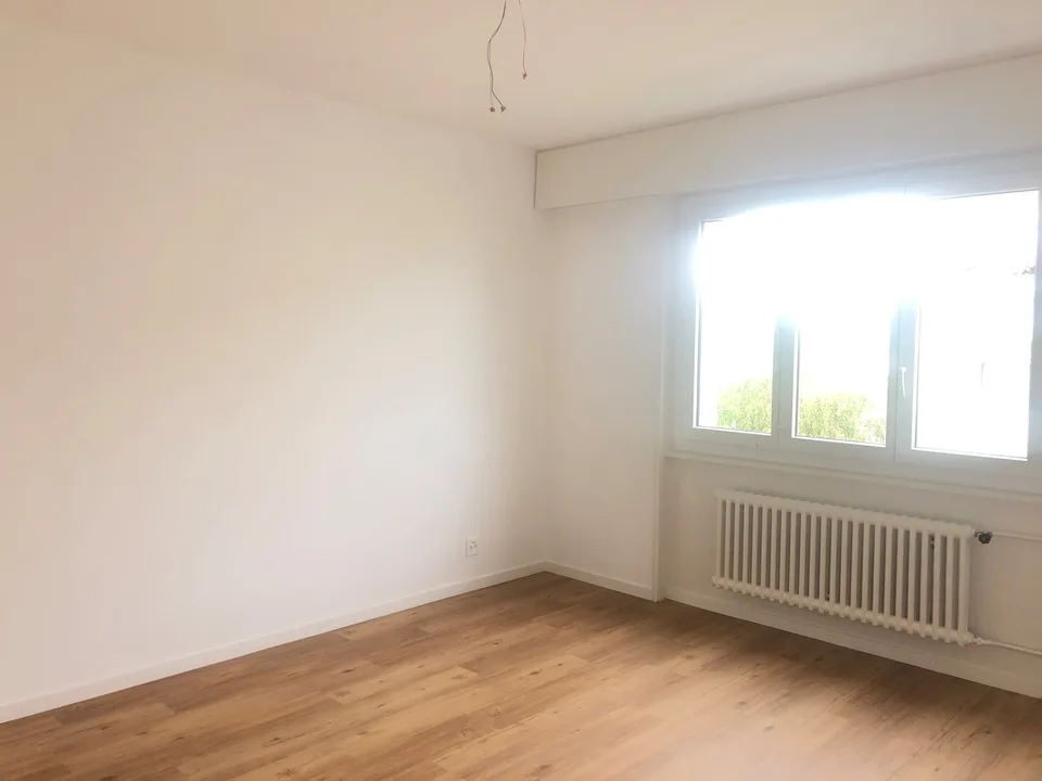 Appartement de 4.5 pièces situé au 2ème étage et proche de toutes c...
