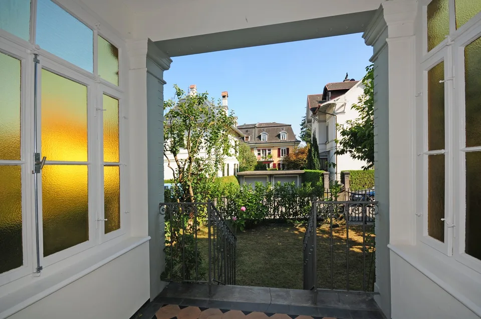 Charmante Wohnung mit schönem Garten